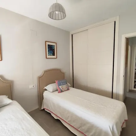 Casa Preciosa En La Atalaya De Conil *