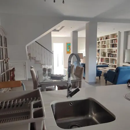 Casa Preciosa En La Atalaya De Conil *