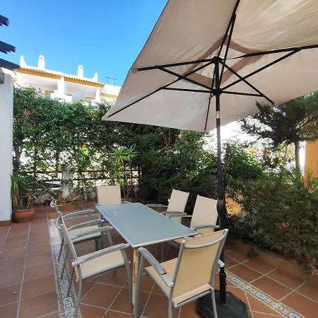Casa Preciosa En La Atalaya De Conil Vakantiehuis